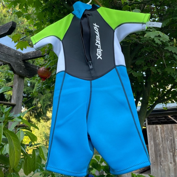 Kids wetsuit (8) - Picture 3 of 11